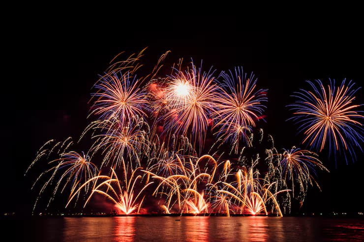 Online Crackers Delivery Chennai Buy Fireworks Conveniently for Your Celebrations